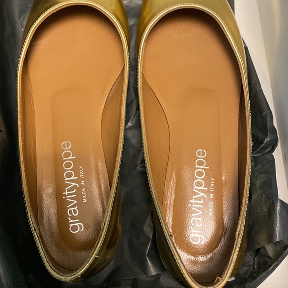 Gold Flats - Picture 7 of 7